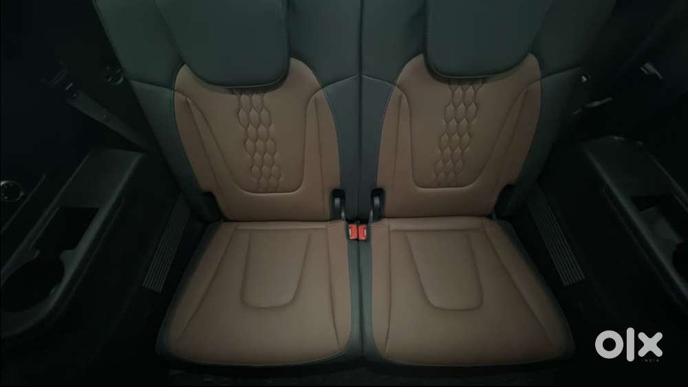 Hyundai Alcazar 1.5 Tdct Signature (o) 7s Petrol, 2023, Petrol