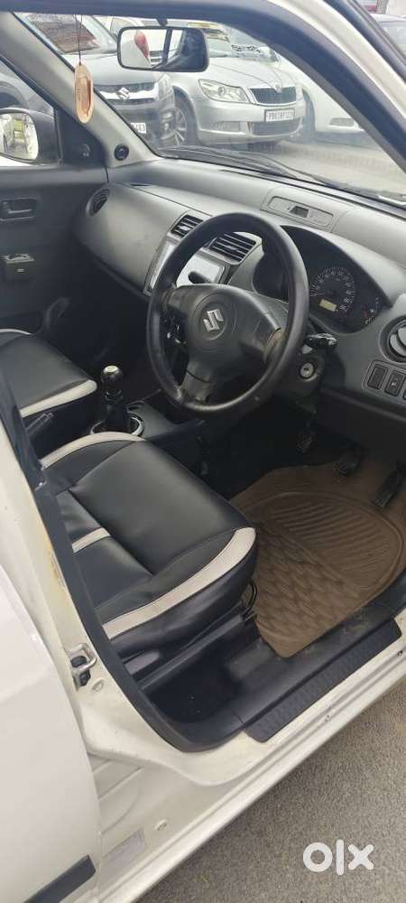 Maruti Suzuki Swift, 2011, Diesel