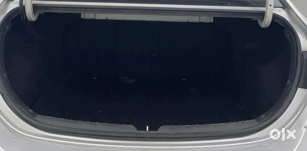 Hyundai Verna 1.6 Vtvt Sx, 2017, Petrol