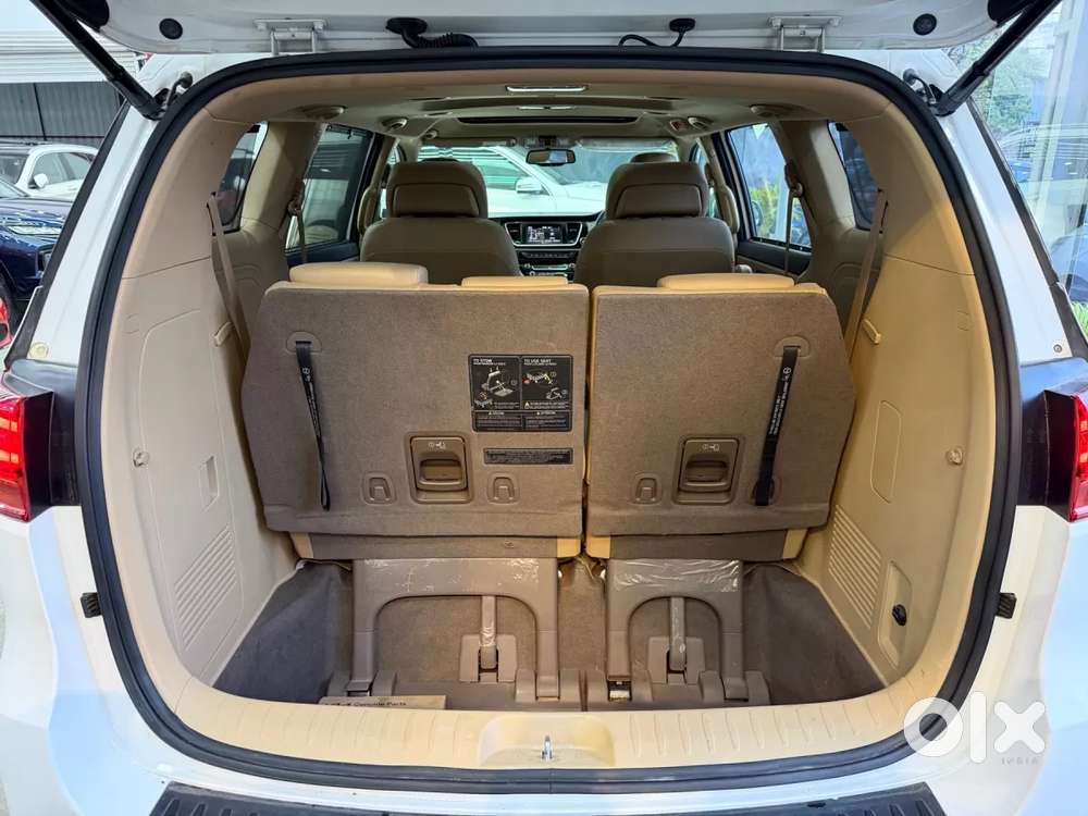 Kia Carnival Limousine, 2021, Diesel