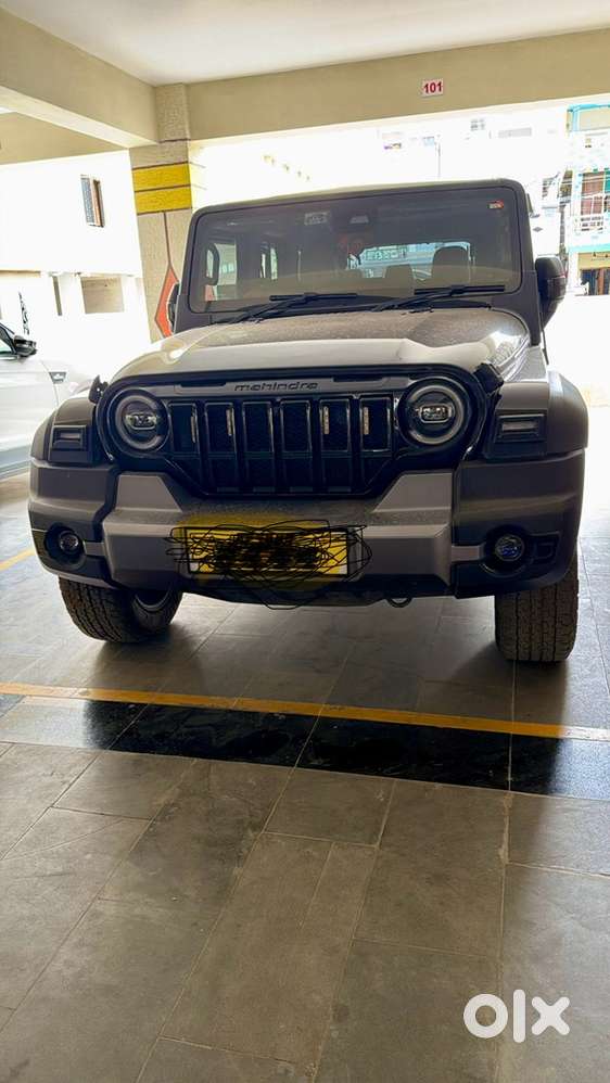 Mahindra Thar Roxx 2025
