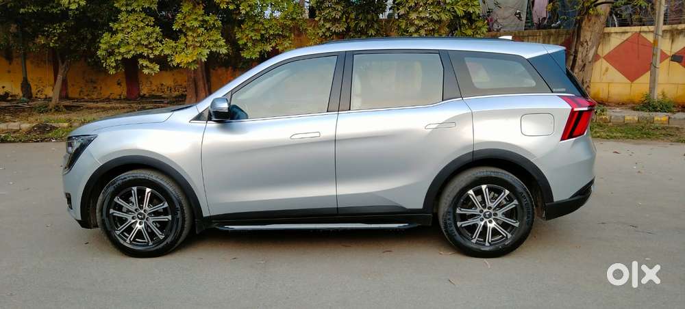 Mahindra Xuv700 2.2 Ax 7 Diesel At Str, 2022, Diesel