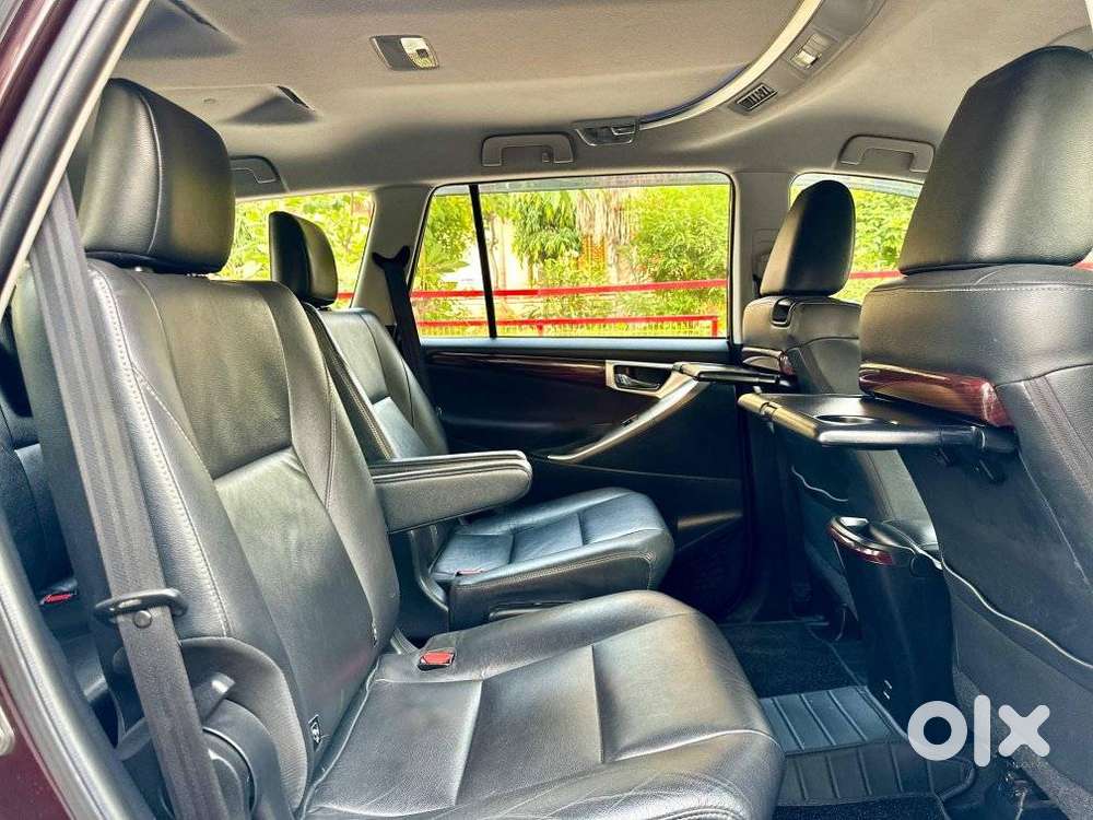 Toyota Innova Crysta 2.4 Z 7 Str, 2017, Diesel