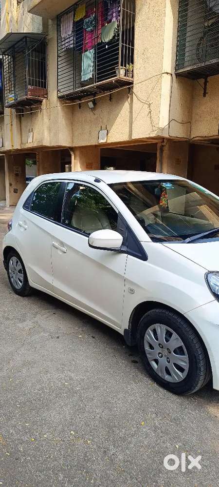 Urgenty Want To Sell My Honda Brio 2014 Cng & Hybrids 42000 Km Driven