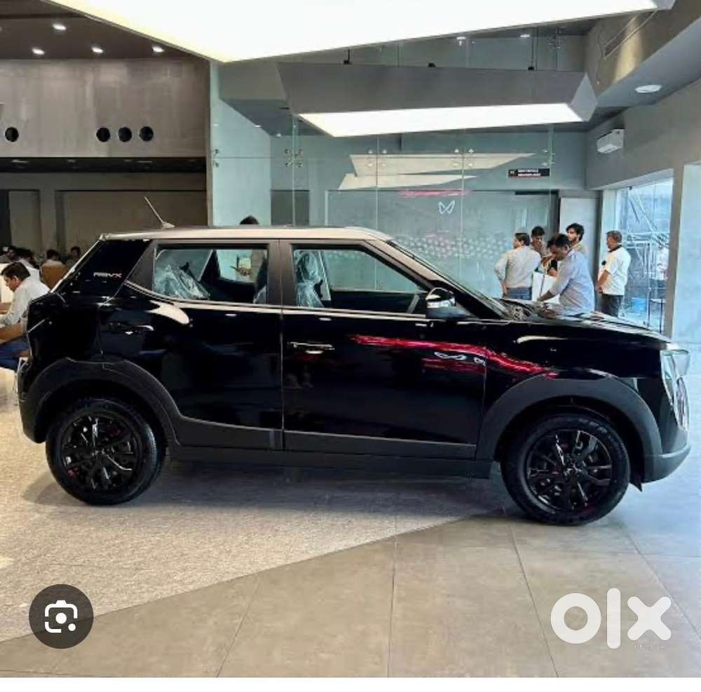Mahindra Xuv 3xo 2024 Petrol Well Maintained