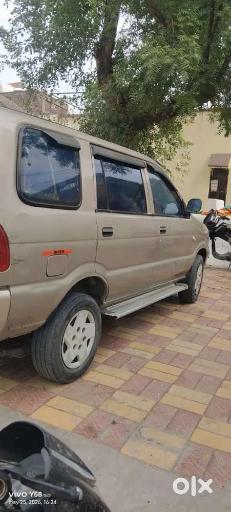 Chevrolet Tavera 2011 Diesel Good Condition