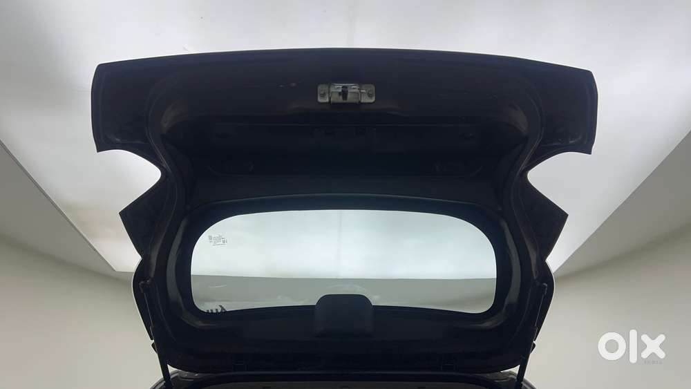 Renault Kwid 2019-ongoing 1.0 Rxt Amt (o), 2019, Petrol