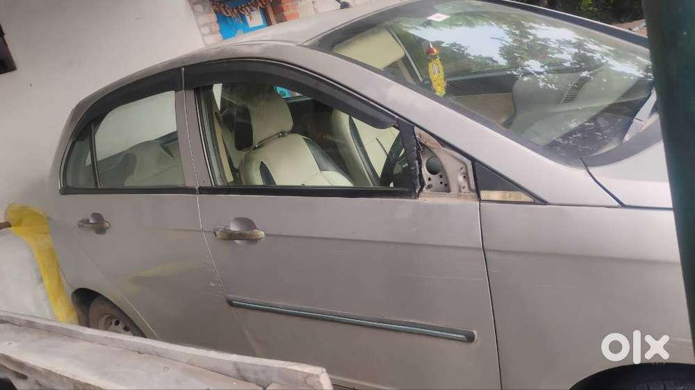 Tata Indica Vista 2013 December Diesel