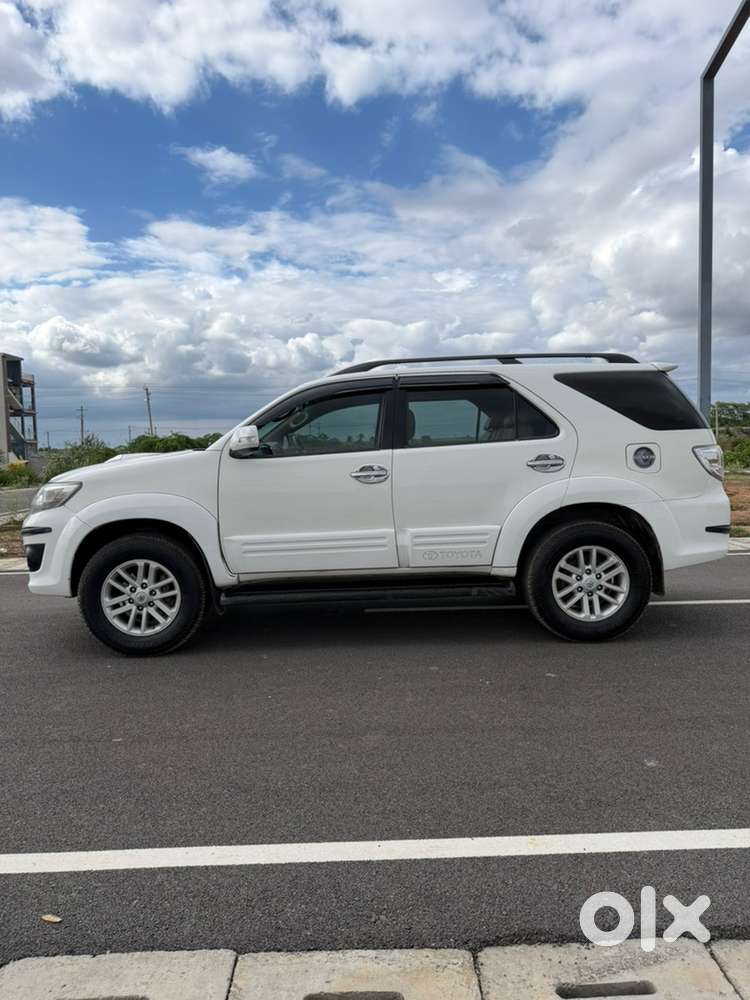 Toyota Fortuner Diesel 2014
