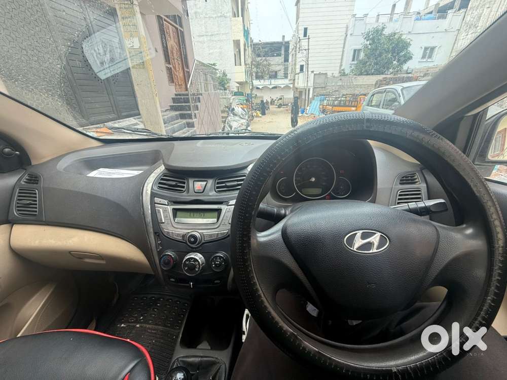 Hyundai Eon 2011 Petrol Well Maintained