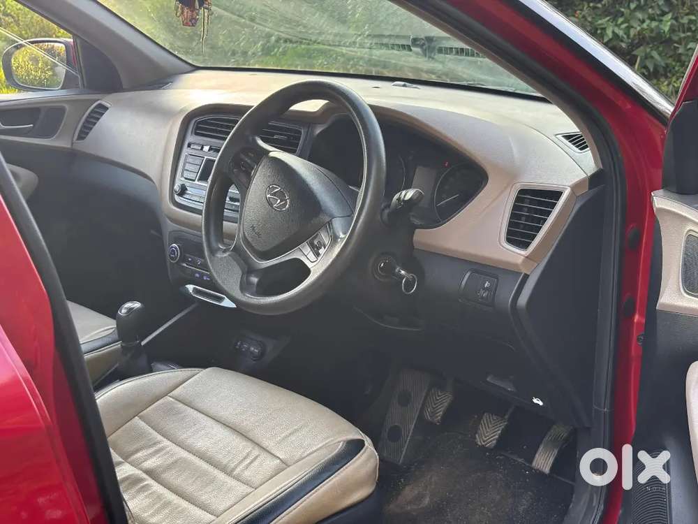 Hyundai I20 Spotz 2015
