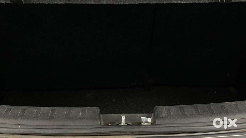 Maruti Suzuki Swift 1.2 Lxi (o), 2015, Petrol