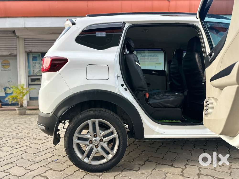 Renault Triber Rxz, 2020, Petrol