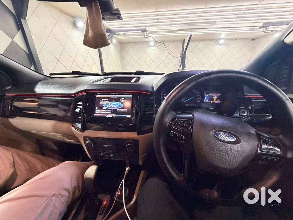 Ford Endeavour 2016 Diesel Well Maintained