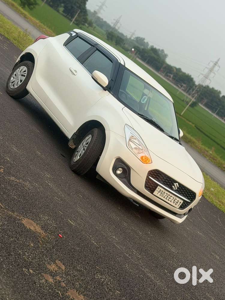 Maruti Suzuki Swift Vxi Optional, 2021, Petrol