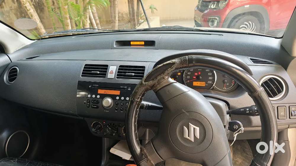 Maruti Suzuki Dzire 2011 Petrol 41000 Km Driven