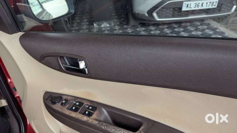 Hyundai I20 2010-2012 1.2 Sportz Option, 2011, Petrol