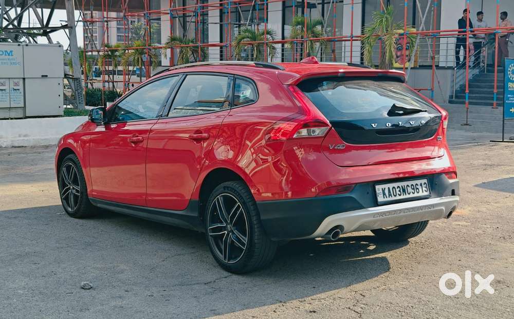 Volvo V40 Cross Country D3, 2018, Diesel
