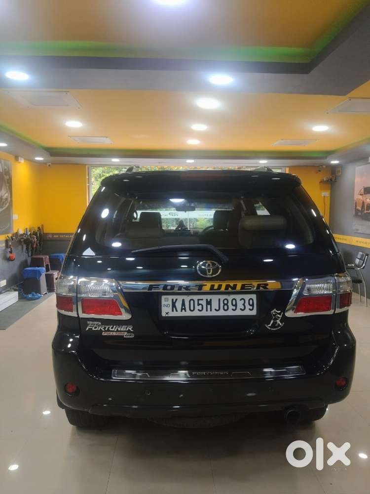 Toyota Fortuner Diesel 2011