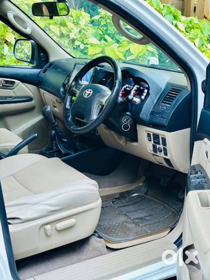 Toyota Fortuner 3.0 4x4 Manual, 2014, Diesel