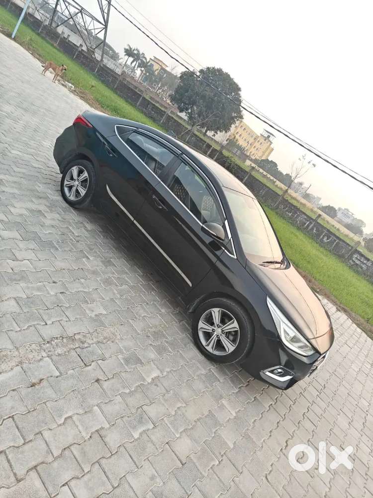 Hyundai Verna 2018 Petrol 72000 Km Driven