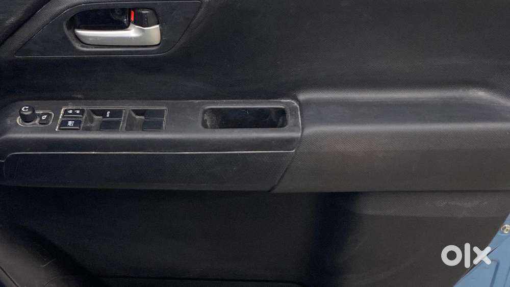 Maruti Suzuki Wagon R Zxi Amt 1.2, 2019, Petrol