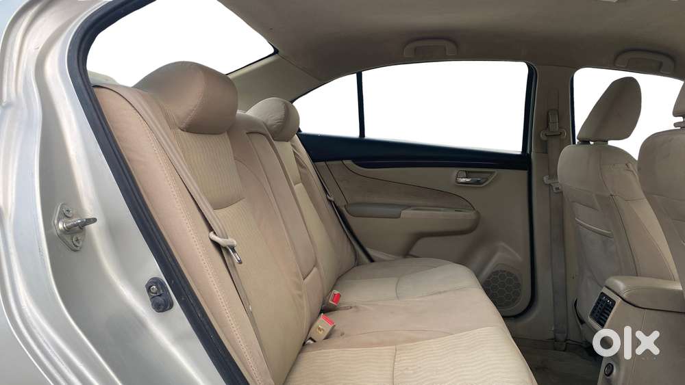 Maruti Suzuki Ciaz 2014-2017 Vxi Plus, 2016, Petrol