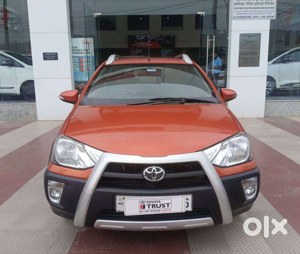 Toyota Etios Cross 1.2l G, 2015, Petrol