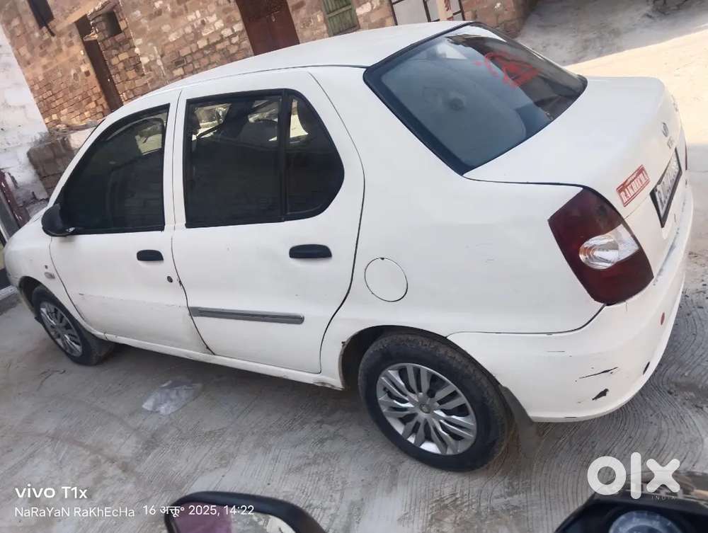 पैसा की जरूरत है इसलिए देरा हू