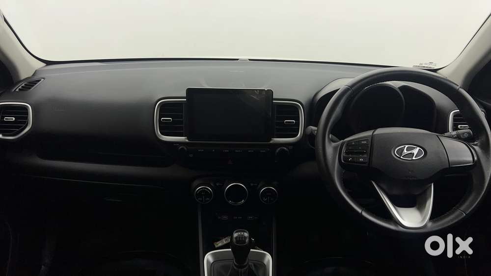 Hyundai Venue 1.2 S Plus, 2022, Petrol