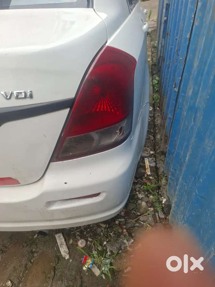 Maruti Suzuki Dzire 2016