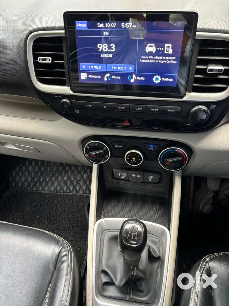 Hyundai Venue S Mt 1.2 Kappa, 2022, Petrol