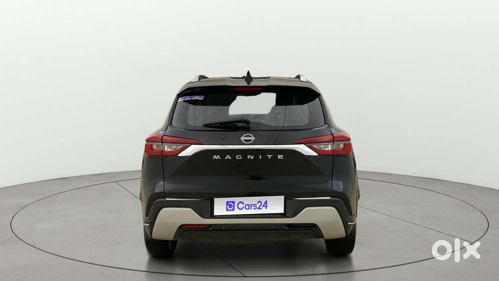 Nissan Magnite 1.0 Xv, 2021, Petrol