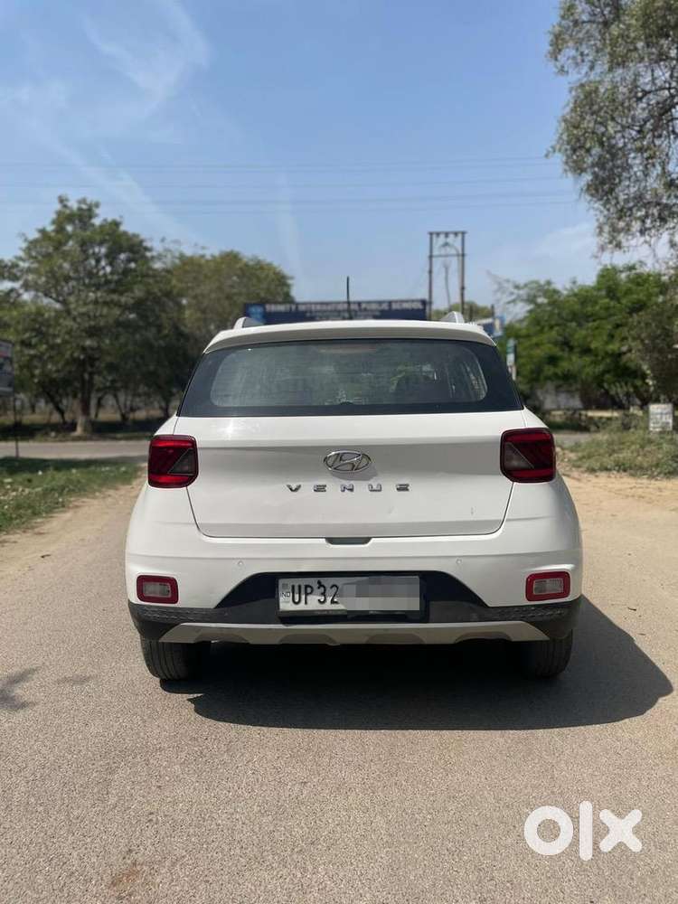 Hyundai Venue 2020 Petrol Good Condition