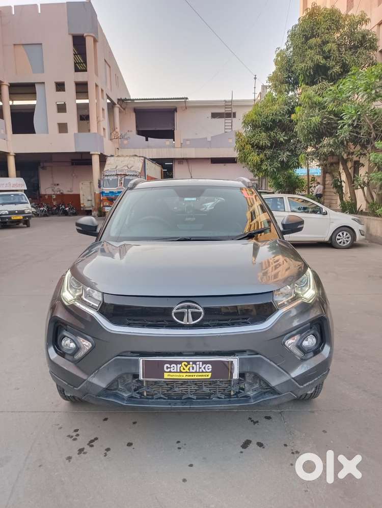 Tata Nexon 1.5 Revotorq Xz Plus Dual Tone, 2023, Petrol
