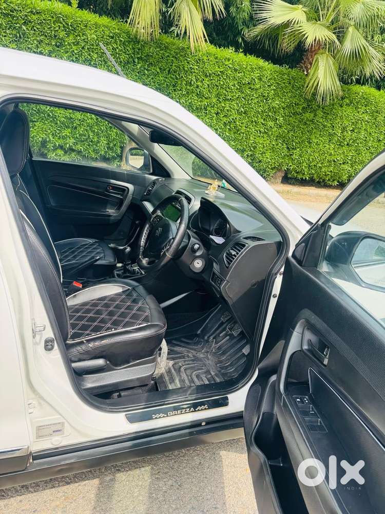 Maruti Suzuki Brezza 1.5 Lxi Smart Hybrid, 2021, Petrol