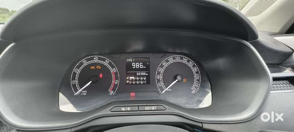 Skoda Superb Manual Petrol 2021 Used