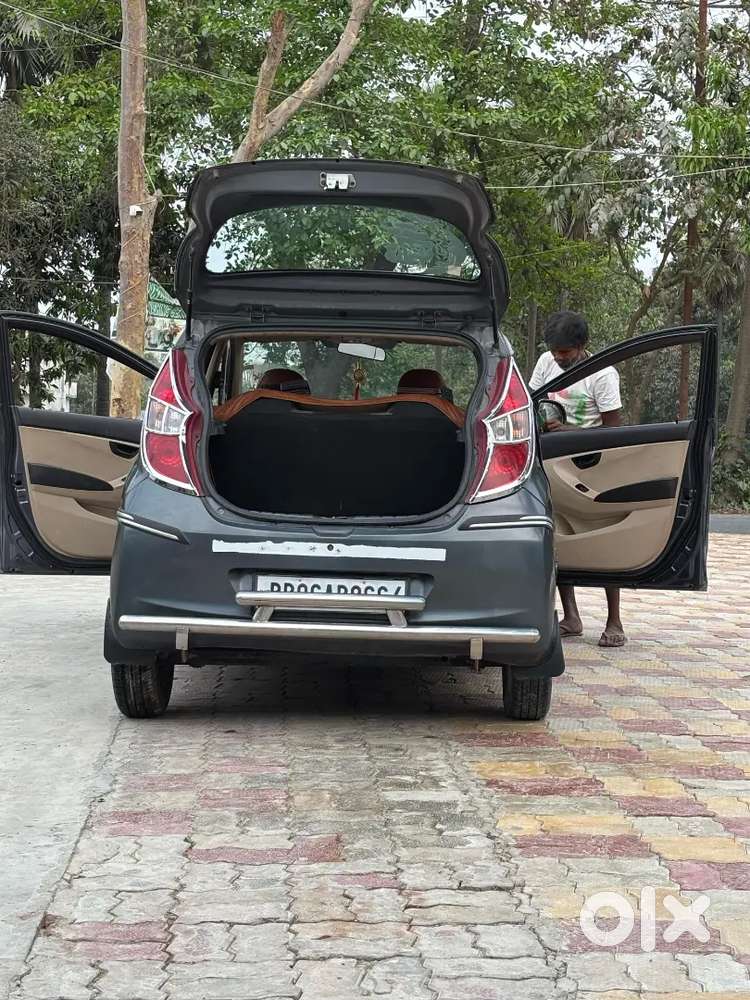Hyundai Eon 2015 Petrol Well Maintained