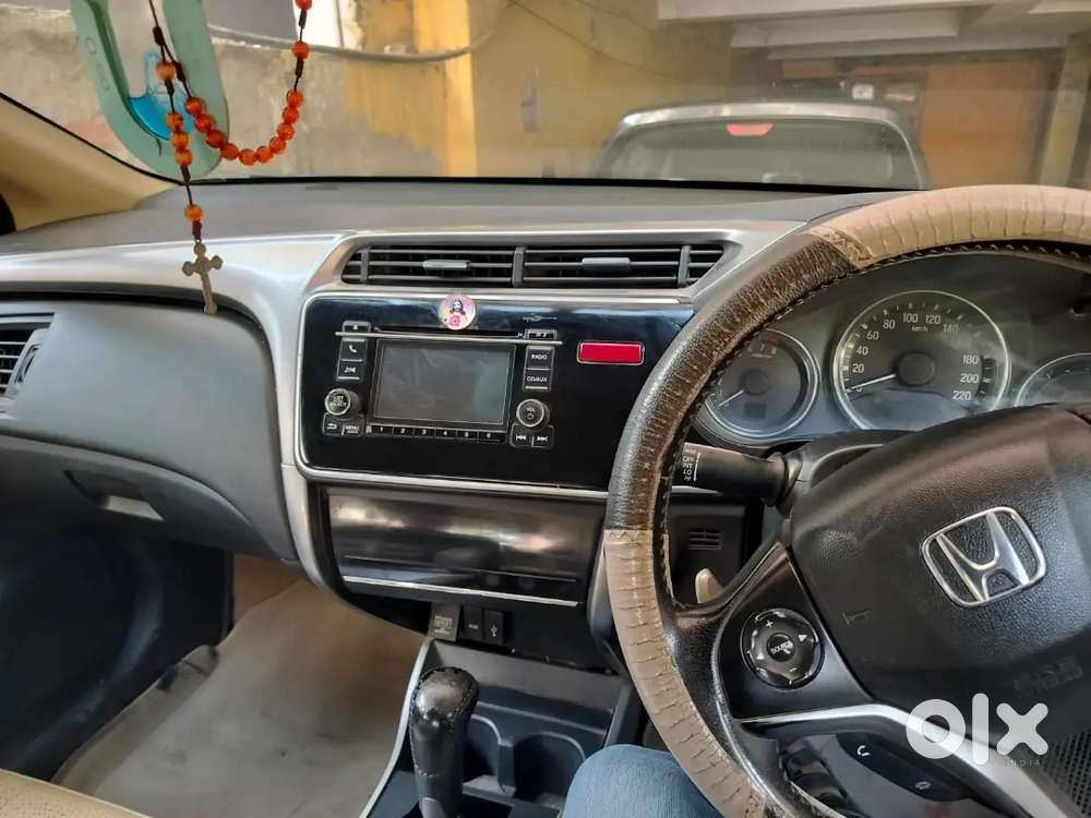 Honda City 2014 With Sunroof Cng & Hybrids 127000 Km Driven
