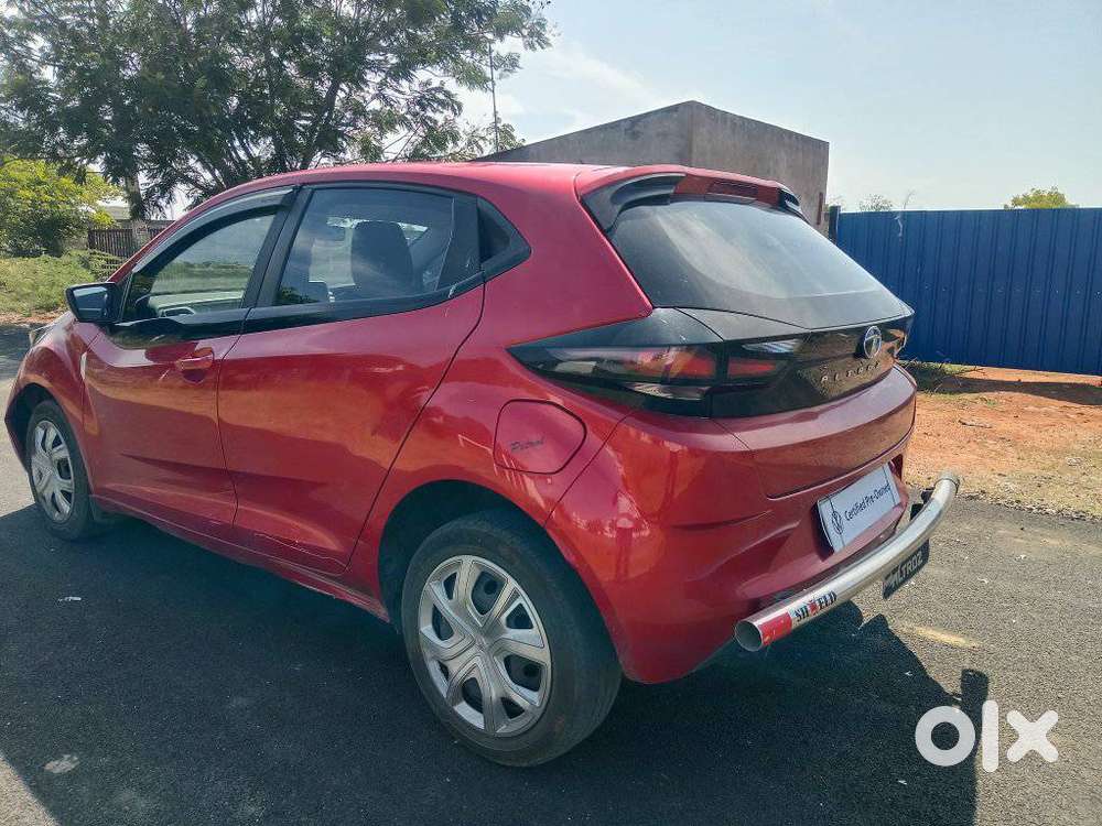 Tata Altroz 1.2 Xm Plus, 2021, Petrol