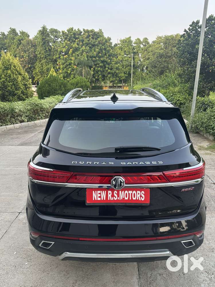 Mg Hector Plus Savvy Pro 1.5 Turbo Petrol Cvt 7 Str, 2023, Petrol