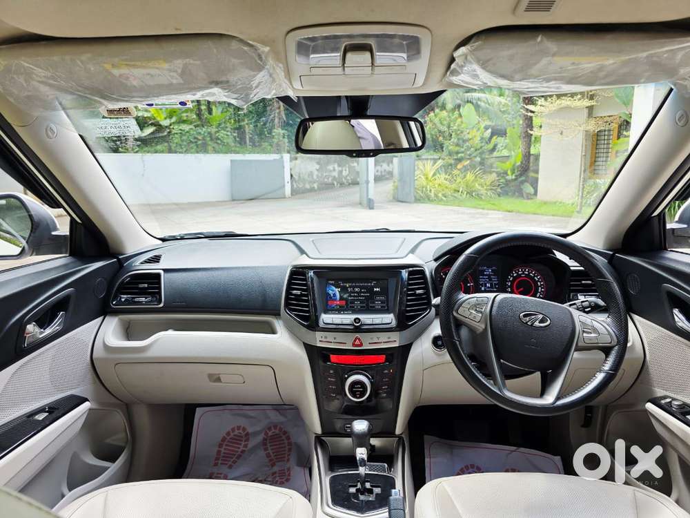 Mahindra Xuv300 W8 Diesel, 2022, Diesel