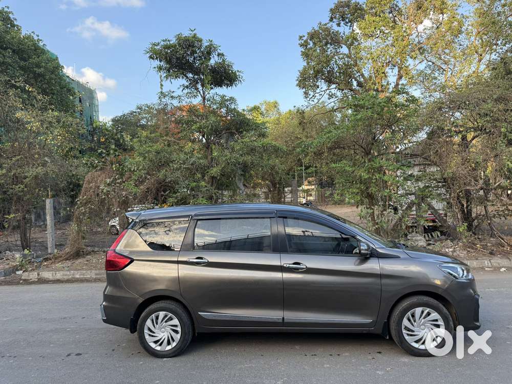 Maruti Suzuki Ertiga Vxi At Petrol, 2019, Petrol