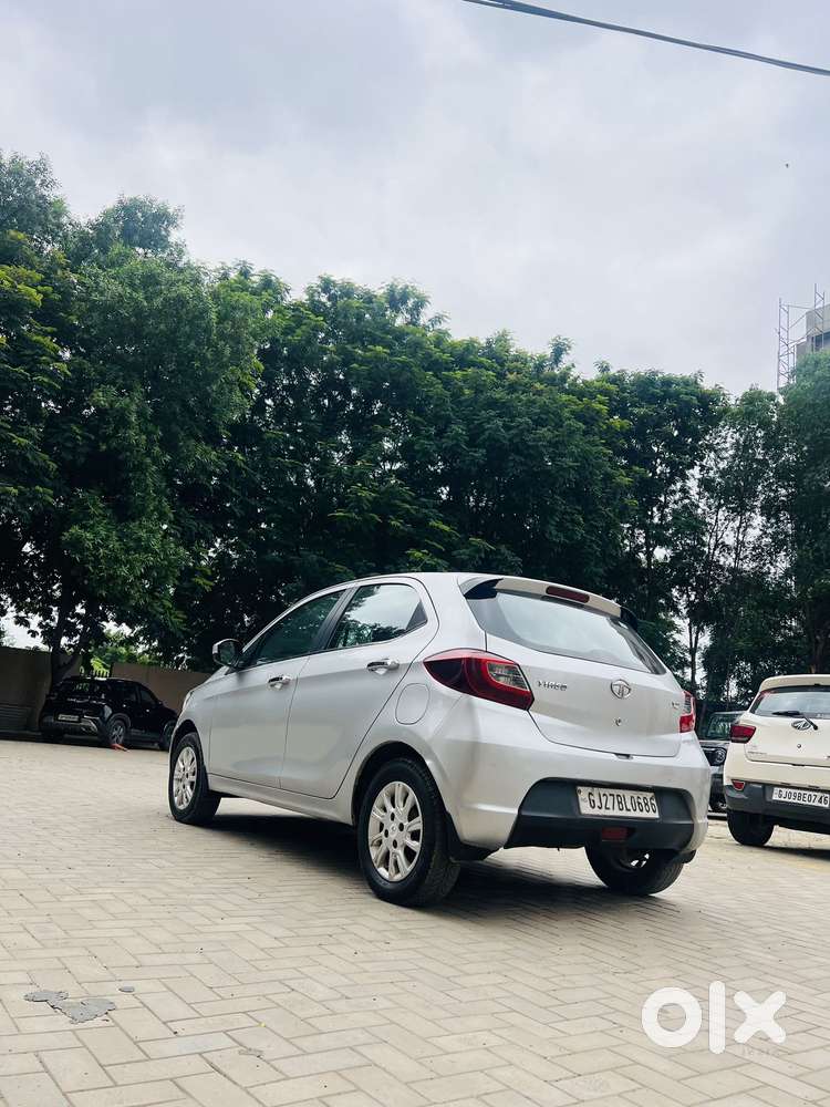 Tata Tiago 1.2 Revotron Xz (o), 2017, Petrol