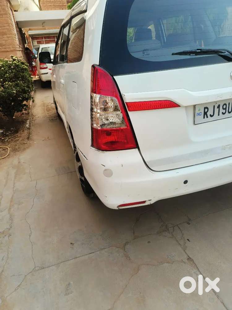 Toyota Innova 2014 Diesel Manual All Tyres Brand New
