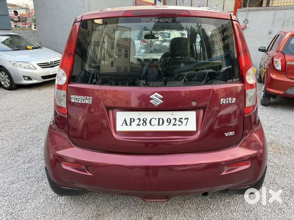 Maruti Suzuki Ritz Vxi, 2011, Petrol