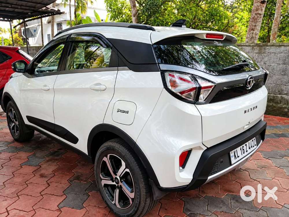 Tata Nexon 2021 Petrol