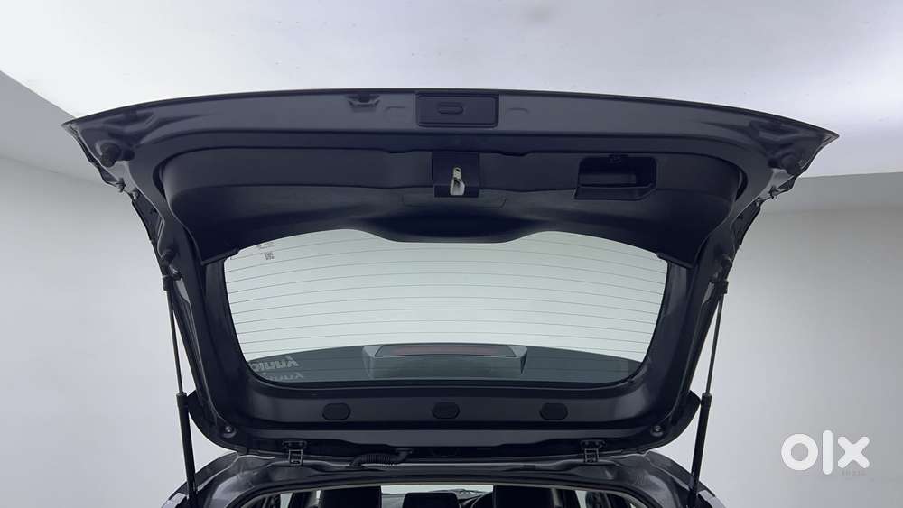 Maruti Suzuki Fronx Delta Plus 1.2l Ags, 2024, Petrol