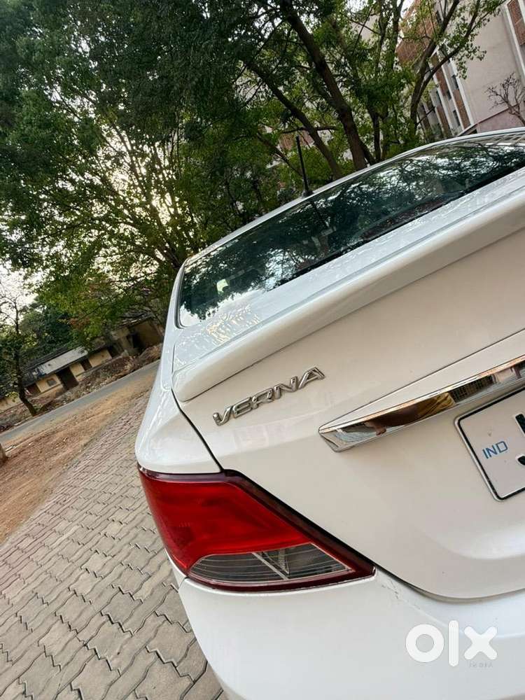 Verna 1.6 Sx (o) 2016 Top Verient