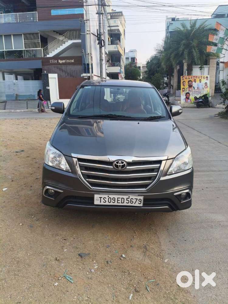 Toyota Innova 2.5 Z Diesel 7 Seater, 2014, Diesel